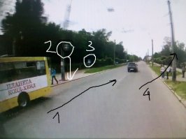 ещё раз для тех кто не понимает.нету там знаков и разметки, что там нерегулируемый переход.
1 - разметки нет.2 типа "пешеходный переход" находится сразу за остановкой,так запрещено, должно быть ,если не склероз-не менее 15 метров.
3-если эта улица с односторонним движением, со встречной полосой общественного транспорта, знак должен стоять на высоте до 4 метров, чтоб общественный транспорт не загораживал его, и знак одлжнг стоять не за а перед пешиходным переходом.
4- знака нет.
Что ещё не понятно?