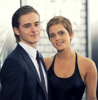 10 самых горячих примеров вражды между братьями и сёстрами в Голливуде