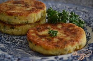 я навсегда запомнил картофельные биточки...2 шт... хрустящая корочка...ммммм...