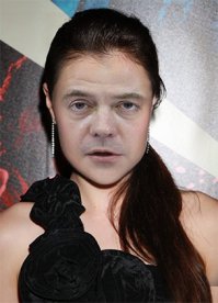 Я всегда думал, что это самое легкое, что можно сделать в фотошопе. На скорую руку...