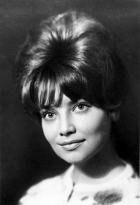 На этом фото Кустинская действительно красавица.