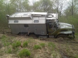 ... фу, фу, фу :) Голимую рекламу выдали как самодеятельное творчество :) 
Вот настоящая самоделка !!!!