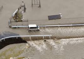 Япиния? Пожалста! Ливневка справляется :)

ЗЫ. Фукусима. Далеко не показатель, но, на каждую хитрую жопу найдется свой .... бадабум ;)