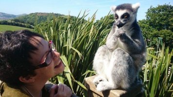 инструктор международного класса по збакойствию.