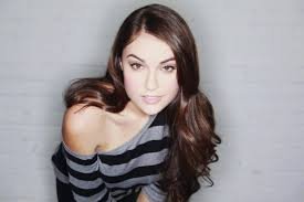 Интересно, какдолго она продержится не толстея? )))))