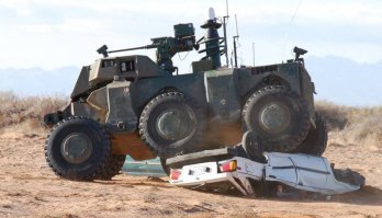 Крашер - Американская тактическая машина-робот