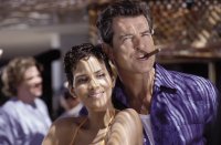 10 горячих подруг агента 007, которым уже за 50