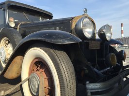 А вот такой я видел. Только привезли, еще не отреставрированный