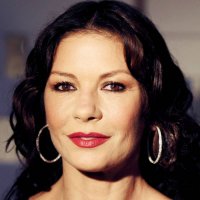 К сожалению, Кэтрин Зета-Джонс уже не та