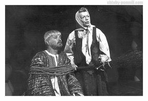 очень такой человечный актер...