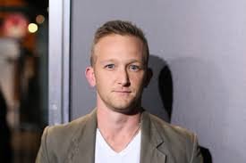 эрик ладин (сериал "Убийство") - Харви Освальд (убийца)- реинкарнация?