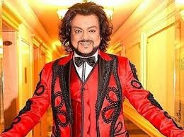 А мне показалось, что это Киркоров.