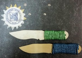 Еперный театр... Где же автор скопипастил эту статейку... 
Итак, приступим к разоблачению мифов этой статьи.
МИФ 1. "Любой керамический нож является копией металлического по форме"
- Далеко не всегда. Производителям конечно выгодно, чтобы ножи часто ломались и мы с вами покупали бы новые, но есть и честные - такие производители делают керамические ножи без острых спусков и углов клинка. Это существенно продлевает жизнь керамического ножа уберегая его от сколов при падении.

МИФ 2. "Настоящие керамические ножи изготавливаются из одного материала, по одному техническому процессу"

- Опять нам автор немного набрехал. Да, керамические ножи делаются из диоксида циркония (если уж быть дотошным, то из частично стабилизированного тетрагонального диоксида циркония), но это не единственный материал для их изготовления. Также ножи делают и из корунда (оксид алюминия) или из фарфора. Оксид алюминия используют из-за того, что ножи получаются легче (плотность Al2O3 около 4 г/см3, а у ZrO2 почти 6 г/см3) и совсем чуть-чуть уступают по эксплуатационным характеристикам ножам из диоксида циркония. Фарфор же используют нехорошие производители ножей - попросту они нас дурят, продавая дешевый материал за дорогой. Ножи из фарфора существенно дешевле в производстве, но и сильно уступают по эксплуатационным качествам оксиду алюминия и диоксиду циркония (ножи из фарфора в принципе можно назвать одноразовыми, зачастую их втюхивают по акции в магазинах или в нагрузку к глянцевому журналу).
Технологических же процессов производства великое множество - от обычного полусухого прессования (тот способ, который автор привел в статье) до литья из шликера и горячего изостатического прессования в газостатах.

МИФ 3. "Керамические ножи могут быть чёрными и белыми."

- Керамические ножи могут быть любого, подчеркиваю любого цвета! Все зависит от добавок, которые вводили в керамику. Та же Kyocera (не сочтите за рекламу) делает практически всю цветовую палитру ножей. Другой вопрос, что спрос на цветные ножи ничтожно мал, и производить их массово - себе дороже. Черный и белый самые актуальные цвета, потому что подойдут под любой интерьер и понравятся практически любому повару.

МИФ 4. "Под давлением в 300 тонн прессуют пластины-заготовки для изготовления лезвий"

- Автор несколько забыл физику из школьного курса. В тоннах измеряется усилие, а не давление. Давление, есть величина силы, отнесенная к площади. Поэтому приведенные в статье 300 тонн хоть и шокируют читателя, на деле могут оказаться и не такой уж большой величиной. К слову, если пластина размером 150 на 50 мм, то ее площадь 7500 мм2 и давление прессования в этом случае составит около 400 МПа - вполне нормально.

МИФ 5. "В результате крупные кристаллы разрушаются и материал приобретает мелкокристаллическую равномерную структуру"

- Если речь идет о диоксиде циркония, то все немного не так. При высоких температурах диоксид циркония из тетроганальной переходит в другую полиморфную модификацию - кубическую. Соответственно, при охлаждении следует обратный процесс, который сопровождается изменением объема кристалла (в среднем на 9 %). Это приводит к тому, что в материале возникают внутренние напряжения - соседние кристаллы сдавливают друг друга, что в свою очередь приводит к образованию мелкозернистой кристаллической структуры. Микротрещины, которые образуются при этом работают как барьер для роста глобальной трещины, увеличивая тем самым трещиностойкость керамики. А внутренние напряжения увеличивают суммарную прочность изделия - механизм аналогичен процессам, происходящим в напряженном железобетоне.

МИФ 6. "Не терпят ударов — нельзя резать на керамических, стеклянных и каменных рабочих поверхностях, резать твёрдые продукты (такие, как замороженное мясо или кости)"

- Современные керамические ножи уже выросли из этих детских болезней. Посмотрите ролики в Интернете - полно видео, где керамическим ножом рубят кости, а иногда и что посерьезнее; роняют на кафельный пол, в раковину, а потом спокойно продолжают пользоваться. Конечно, к таким ножам надо относиться аккуратнее, чем к стальным, но мы работаем и над этим.

В заключении, фотка керамических ножей, которые делал сам, с группой единомышленников на кафедре химической технологии керамики и огнеупоров РХТУ им. Д.И. Менделеева. Как видите, ножи из разного материала (желтый - частично стабилизированный диоксид циркония, белый - оксид алюминия), разного цвета (отличного только от черного и белого).