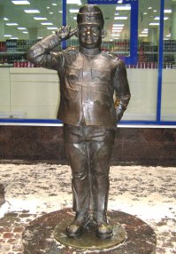 Питер,памятник Швейку