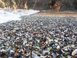 Природа умнее нас в 100 мильонов раз.Вот что осталось от мега гиганской свалки Glass Beach, Fort Bragg, California, USA (Стеклянный пляж, Форт Брэгг, Калифорния, США)