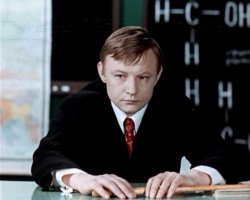 "Глеб Жеглов и Володя Шарапов, в исполнении Владимира Высоцкого и Михаила Кононова. "
Что курил автор? 
Шарапов -- Владимир Конкин 
А Михаил Кононов -- другой актер