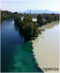 Разделение пресной и солённой воды.