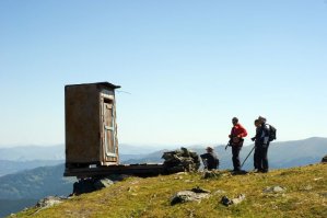 Самые удивительные туалеты мира (10 фото)