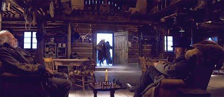 Туалет "зачётный".
Ещё возле входной двери нужно дощечку, молоток и гвозди держать, для полного антуража))