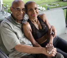Самая накачанная бабушка на свете отметила 80-летие