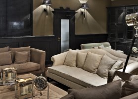 БРЕХНЯ!
Этот цвет мы использовали при реконструкции одной из гостиниц в Германии.
Шикарный, глубокий, сочетающийся с любым другим цветом. 
Ну сами посмотрите: