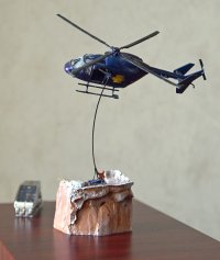 С вашего позволения размещу свою диораму "Спасатели".