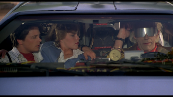 Марти и док обратно в 1985 возвращаются