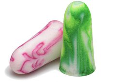 Moldex - я такие в уши вставляю и сплю как младенец и поχуй на перфораторы и иже сними. Продаются в аптеке в упаковке 4 штуки.