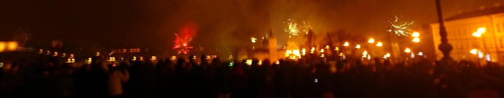 Прочитал пост и комментарии - всем Прага очень понравилась. У меня осталось двоякое ощущение. Был там 10 дней, встретил Новый 2016 год. Погулял и в самой Праге и съездил на экскурсии в другие города. За Прагой мне всё понравилось. В центре Праги убогие графити, попрашайки, и собачье дерьмо на брусчатке:) Ходят нигeры предлагающие посетить публичный дом или пыхнуть. Шлялись толпы пьяных школьников (оч.много из Германии). Пиво там не везде вкусное, особенно под вывеской BUD - бодяга как у нас в "кружке", также как и рулька раз на раз. Трамваи там почти все как у нас. Ну и вечерком встречался народ с косячками.
Непосредственно НовыГод в центре просто адовый трэшак. За час весь центр уcpали, другим словом не описать, коробками от салютов, петард и т.п., битые бутылки, блюющая школота и прочие новогодние радости :) я за новогоднюю ночь изрезал всю подошву зимних ботинок. НО к вечеру почти всё было прибрано. Салют жиденький, люди устраивают его сами себе.
