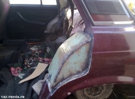 Не все так просто. Если с передком еще как-то, то задние колеса в арку не убираются.Переднюю часть арки приходится прорезать, и прилегающую к ней дверь тоже. Иногда задние двери заваривают наглухо. В общем не просто стойки меняют, а безвозвратно уродуют весь кузов.