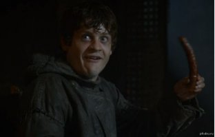 Как? А как-же....
Ремси Болтон, потрясающе воплощенный Иваном Реоном.

Персонаж - истинное ЗЛО. Но ТАК сыграть... Браво!