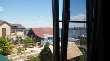 А мне вооще кайфово.
Вот там живёт вобла.