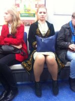 А что тут не так?



Автор, на себя в зеркало глянь и потом еще фото сделай и сюда выложи