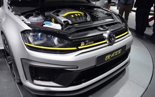 Golf R400