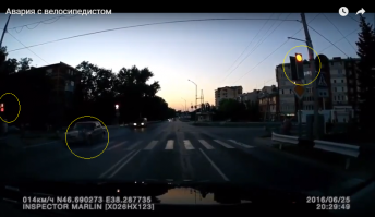 Никоим разом не оправдываю "водятеля" но и "двухколесный" в момент столкновения находился верхом на своем "Железном коне" на ПП под красный сигнал светофора.