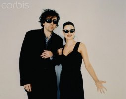 Тим Бёртон и Лиза Мэри.