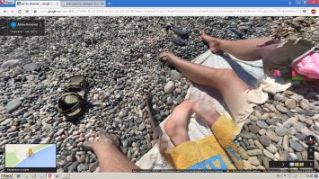 Пицунда. Ноги.