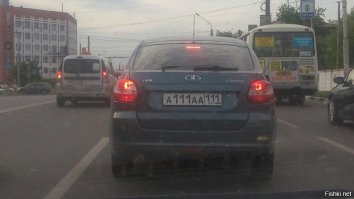 Внимание, внизу будет много коментов что номер стоит дороже машины