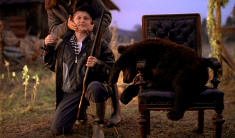 - Кто это сделал?Кто обижал молодого медведя?