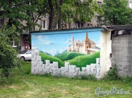 нет пророка в своем отечестве! Посмотрите, как расписан детский сад на Промышленной улице в Питере. И никуда ехать не надо (для питерцев)