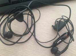 Не поверите, в столе на работе завалялись!