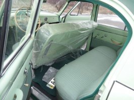 Номера киевские. Случайно не из гаража Януковича? У него такого автоантикварного добра было дофига.