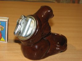 вот такая была... потом мишка разбился, а зажигалку потерял в институте... (фото не мои)