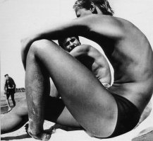 покапалась в и-нете. отличные фотографии других литовских фотографов.
очень классные работы.