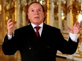 что ты так все завываешь? Радзинский, ты?