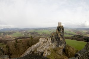 Картина была бы не полной без них - Карлштейн, Конопиште, Штернберг, Штранов. Вне темы поста - крепость Троски. В каждом из них был лично - это стоит того, чтобы их посетить.