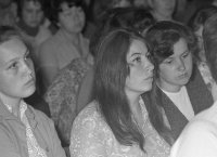 Какие радостные и веселые лица!