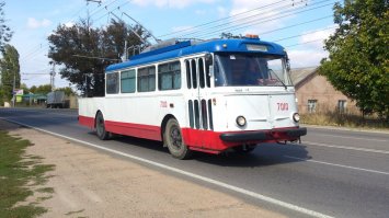 зы. фот такой мутант, только это Алуштинский, судя по номеру: