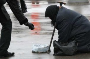 А это те, в чьих деньгах они барахтаются...