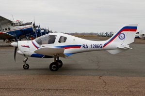 Аэродинамические обводы похожи, их диктуют законы физики. Но не копия!